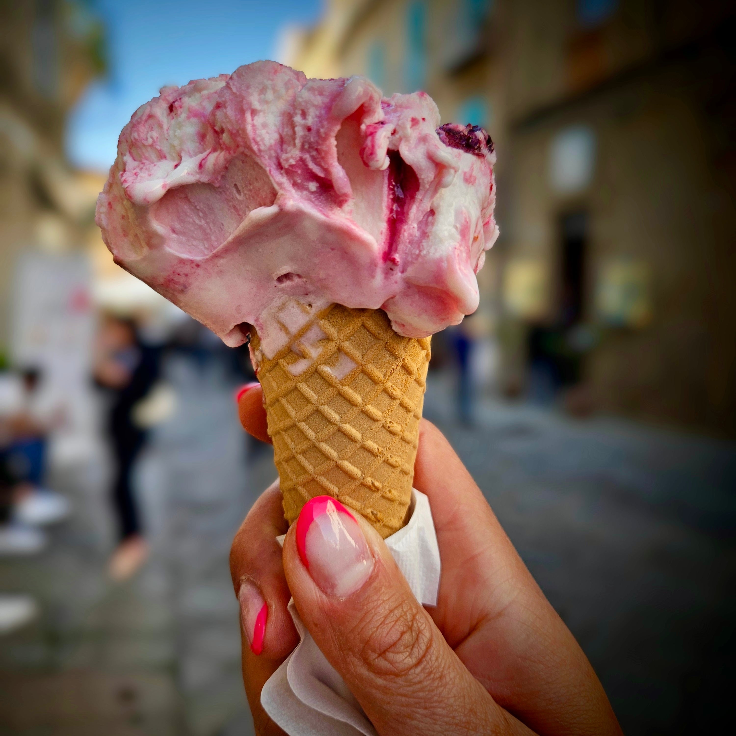 Hoe bewaar je gellak tijdens de zomerse hitte?